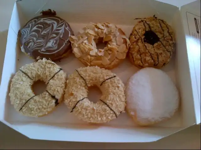 Big Apple Donuts & Coffee Food Photo 12