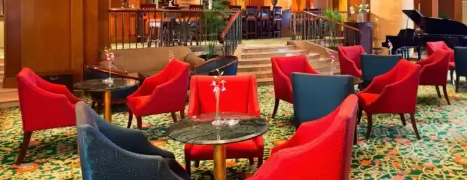 Semanggi Lounge - Crowne Plaza