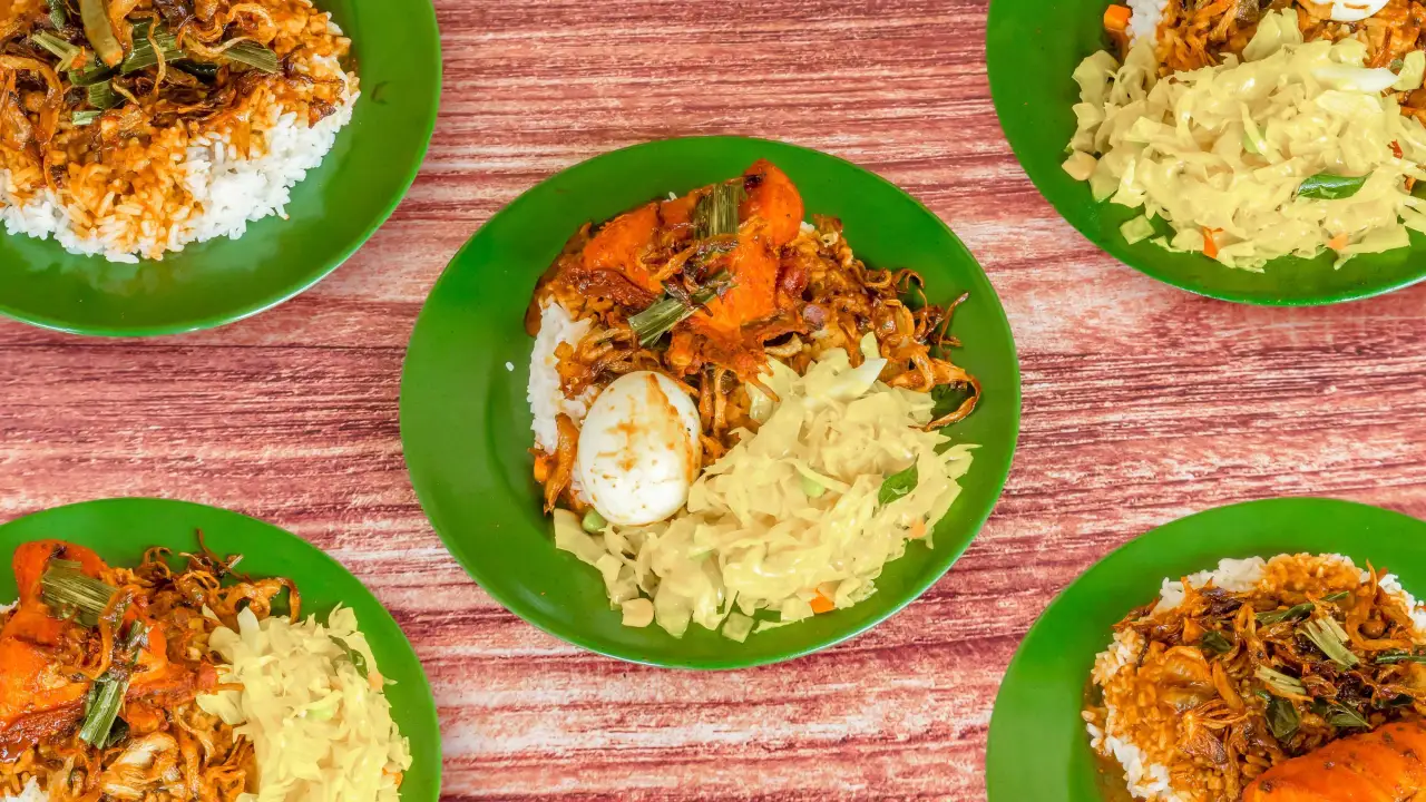 AYAM BAWANG NASI KANDAR (Jalan Tengah)