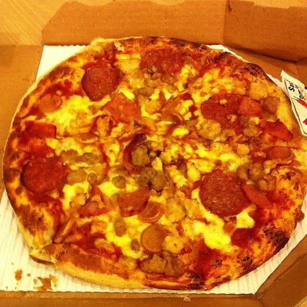 Gambar Makanan Domino's Pizza 3