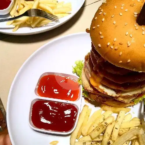 Gambar Makanan Mighty Melt Burger House, Denpasar 14