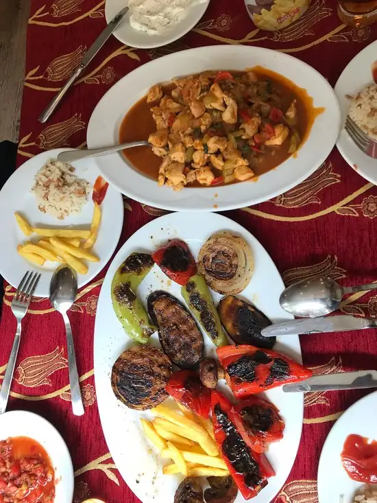 Erhan Restaurant'nin yemek ve ambiyans fotoğrafları 52