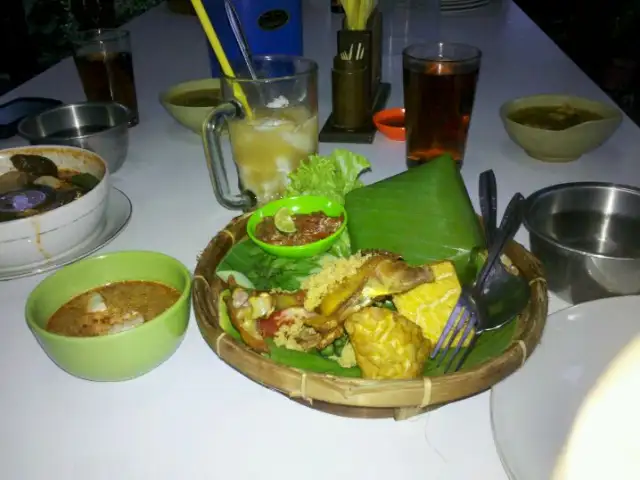 Gambar Makanan Restoran Alam Sari Cikampek 4