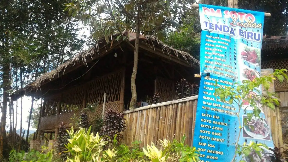 Rumah Makan Tenda Biru