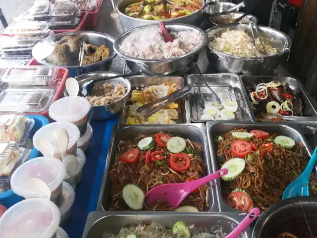 Liniey Nasi Kerabu Tumis Food Photo 9