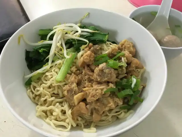 Bakmi Asoy