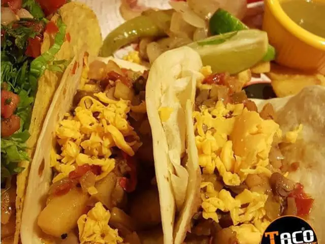 Taco Hut'nin yemek ve ambiyans fotoğrafları 3
