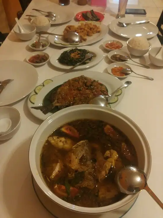 Gambar Makanan Nini's Seafood 9