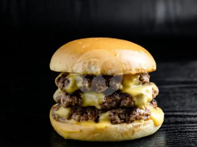 Gambar Makanan Burgerax, Malioboro 2