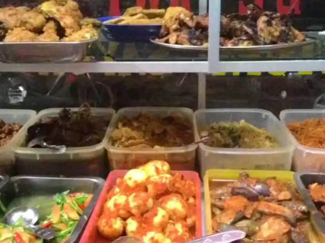 Gambar Makanan Nasi Uduk Neng Lely 4