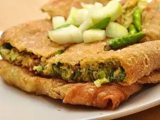 Martabak & Terang Bulan Raja Rasa Khas Jakarta, Tukad Batanghari 14