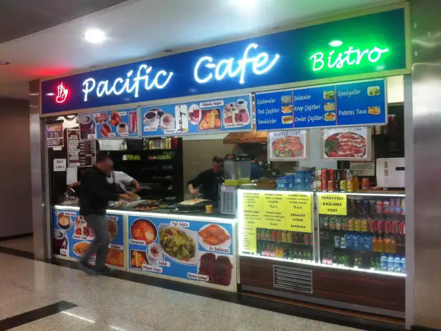 Pasific Cafe'nin yemek ve ambiyans fotoğrafları 2
