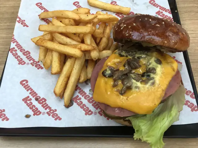 Gurme Burger Kasap'nin yemek ve ambiyans fotoğrafları 16