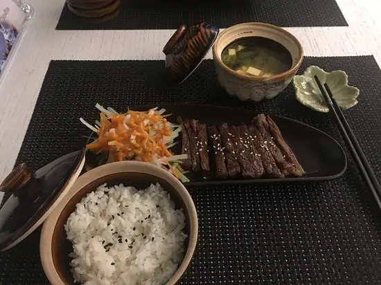 Gambar Makanan Momiji Japanese Restaurant 7