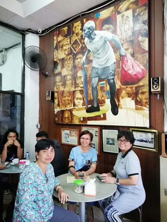 Gambar Makanan Bhineka Jaya Cafe 16