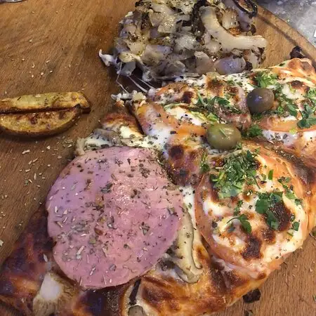 Pizza Argentina'nin yemek ve ambiyans fotoğrafları 10