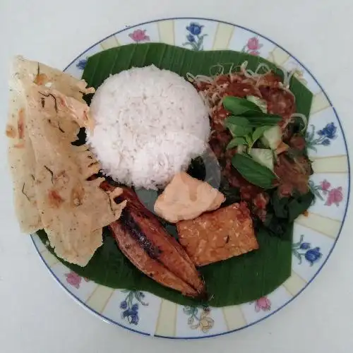 Gambar Makanan Wr. Muslim Nasi Pecel Bu Sri, Denpasar Barat 4