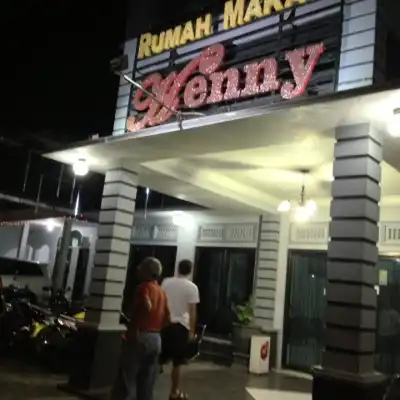 Rumah Makan Henny