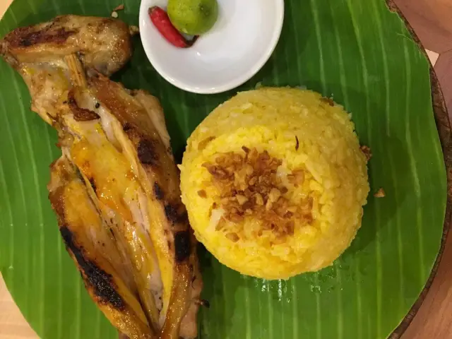 Bacolod Chicken Inasal Food Photo 14