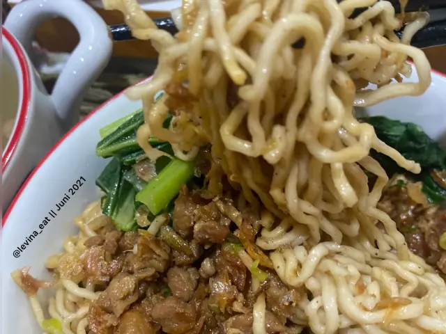 Gambar Makanan Bakmi Yoo 15