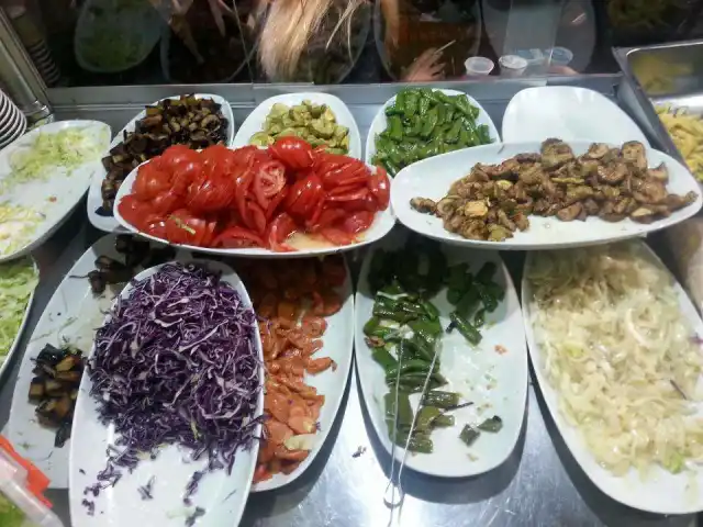Mirzaloğlu Köfte'nin yemek ve ambiyans fotoğrafları 21