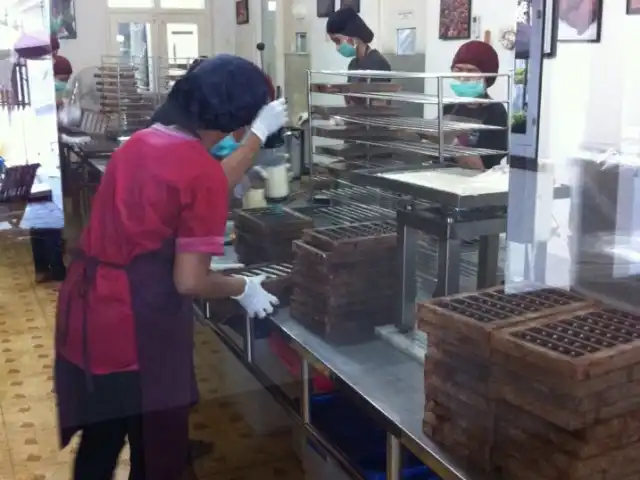 Gambar Makanan Cokelat Monggo Factory 12