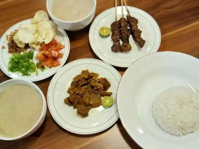 Gambar Makanan Soto Pak 'J 8