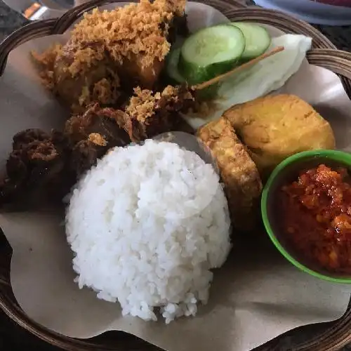 Gambar Makanan Ayam Goreng Jawara 2