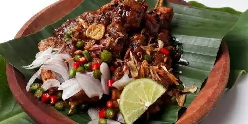 Sate Madura Dan Ayam Bakar Bang Udin, Pondok Indah