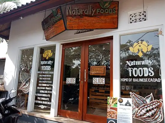 Gambar Makanan Naturally Foods Store 3