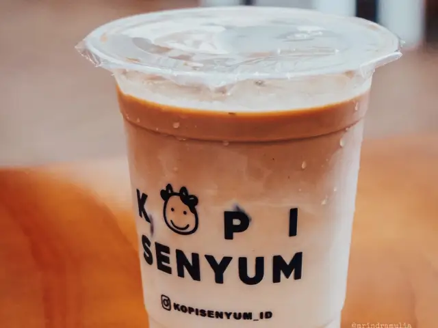 Gambar Makanan Kopi Senyum 16