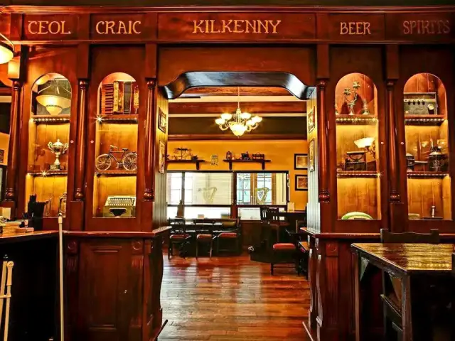 Gambar Makanan Molly Malone's Irish Pub 7