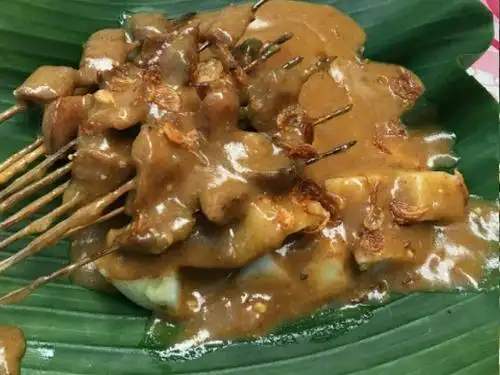 SATE PAYAKUMBUH UDA BUYUNG, JL.BINA HARAPAN - DUREN TIGA