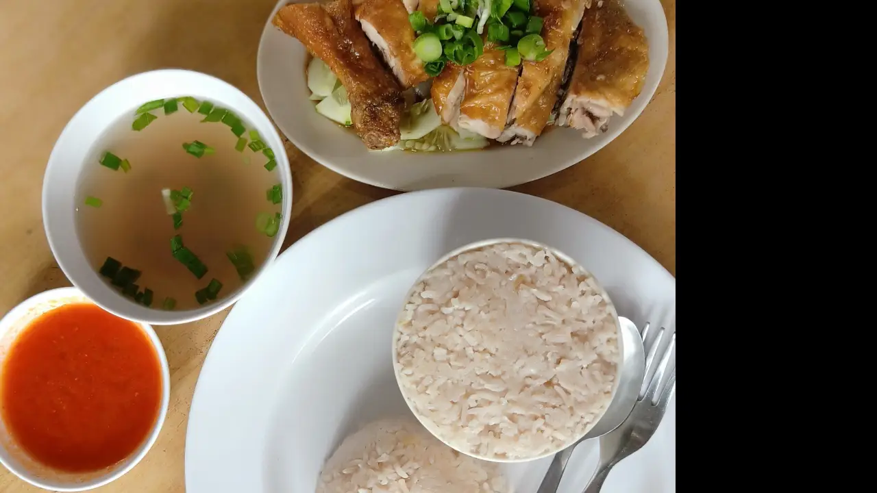 Nasi Ayam Kak Nor Paya Pulai