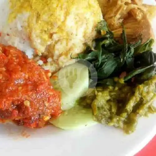 Gambar Makanan Nasi Padang RM Aie Gunuang, Jagakarsa 11