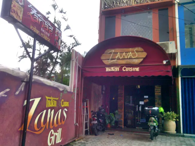 Gambar Makanan Zanas Indian Cuisine 5