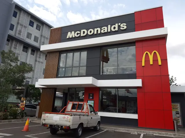 Gambar Makanan McDonald's 5