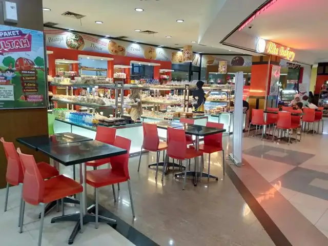 Gambar Makanan Rita Bakery Tegal 2