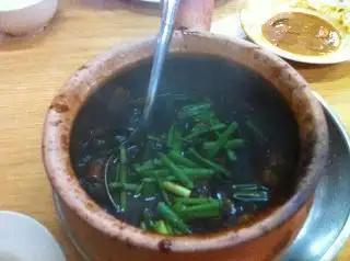 Ah Nam Claypot Frog Porridge