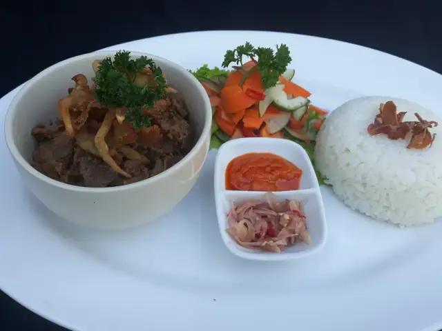 Gambar Makanan Pakis Ayu Warung Bar & Restaurant 16