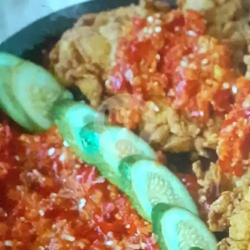 Gambar Makanan ayam geprek aneka sambel 2