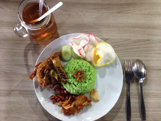 Gambar Makanan Lauk Pauk Bistro 5