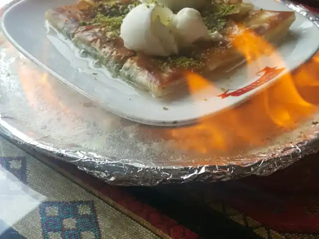 Ciğerci Yavuz'nin yemek ve ambiyans fotoğrafları 1