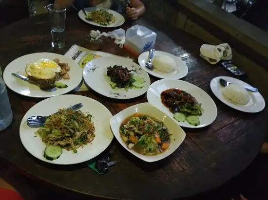 Gambar Makanan Restaurant Warung Baruna 9