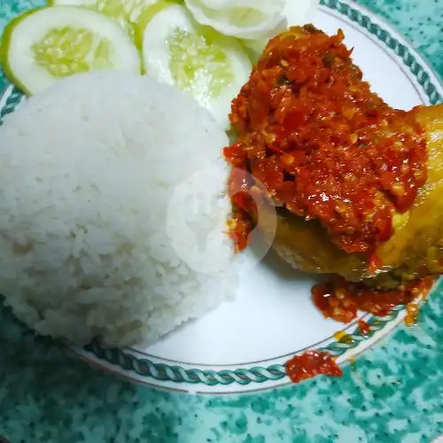 Gambar Makanan Bebek Sambel Ijo Tangkot X Warkop Katakata, Jl. Mochamed Yamin 19