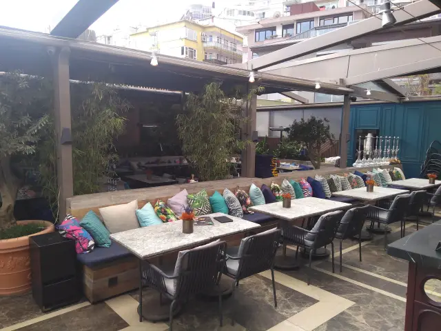 Lulu Hookah Lounge - Zimmer Hotel Bosphorus'nin yemek ve ambiyans fotoğrafları 7