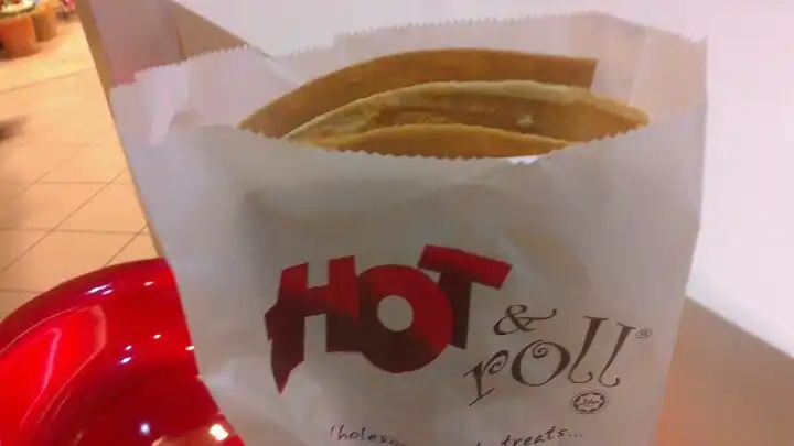 Hot & Roll Food Photo 11