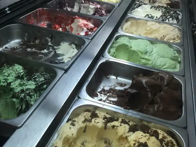 Gelato Pitstop