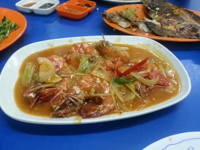 Indah seafood