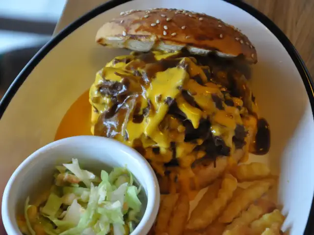 Maestrobox Burger & Pizza'nin yemek ve ambiyans fotoğrafları 13